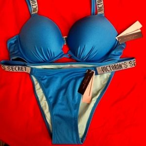 Victoria's Secret Set